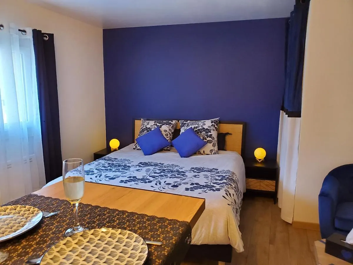 Holiday home Jacuzzi Privatif Dans Maison De Village Au Calme Flaviac